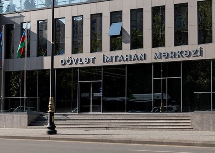 Dövlət qulluğu vəzifələri üzrə test imtahanları keçiriləcək