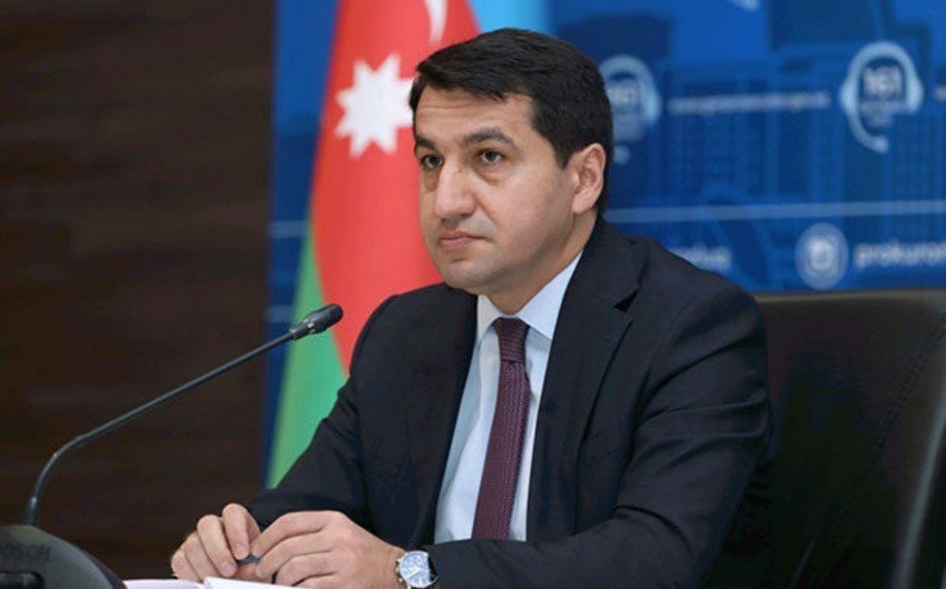 Hikmət Hacıyev diplomatik korpus nümayəndələrinin Qarabağa səfəri barədə paylaşım edib