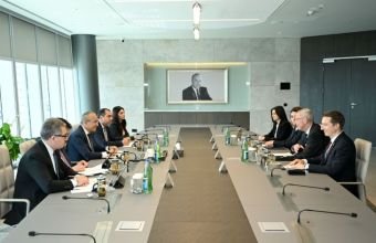 Azərbaycan və Almaniya investisiya əlaqələrinin genişləndirilməsi üçün yol xəritəsi imzalayıb