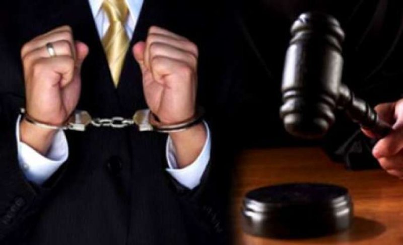 Mediada başqa bir şəxsə nalayiq ifadələr işlətmək cinayət məsuliyyətinə səbəb ola bilərmi? -
