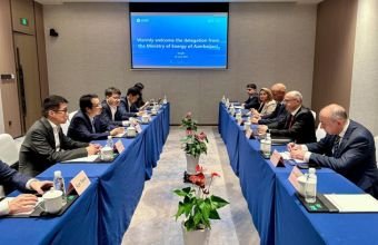 Azərbaycan Çin şirkəti ilə külək enerjisi layihələrini müzakirə edib