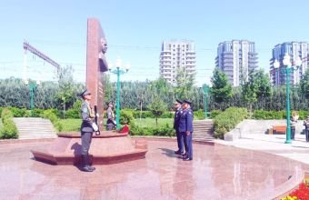 Azərbaycan HHQ komandanı Özbəkistana səfər edib -