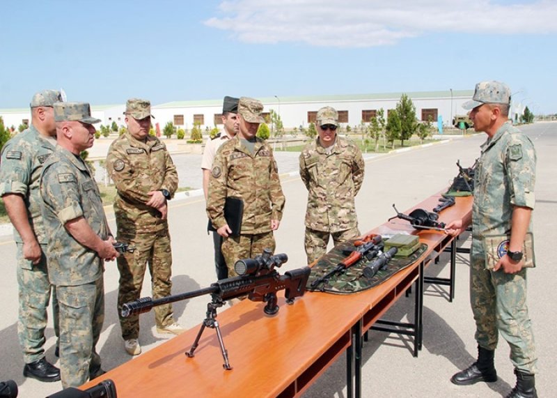 Azərbaycan və Qazaxıstan hərbi nümayəndələri arasında görüş keçirilib