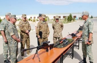 Azərbaycan və Qazaxıstan hərbi nümayəndələri arasında görüş keçirilib