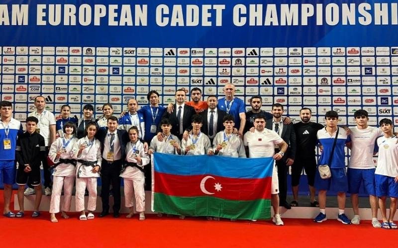 Azərbaycanın yeniyetmə oğlanlardan ibarət cüdo yığması Avropa çempionatında birinci olub