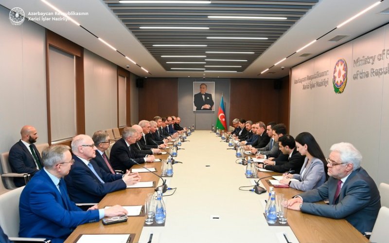 Azərbaycanla Rusiya arasında ikitərəfli münasibətlər müzakirə olunub