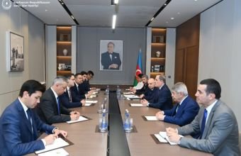 Ceyhun Bayramov Bobur Usmanovu qəbul edib