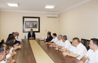 Dövlət qulluqçularının peşə bayramı günü münasibətilə tədbir keçirilib -