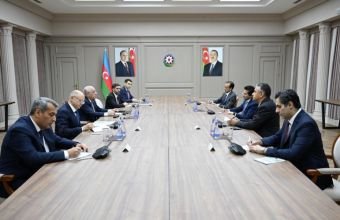 Əli Əsədov Pakistanın neft naziri ilə görüşüb