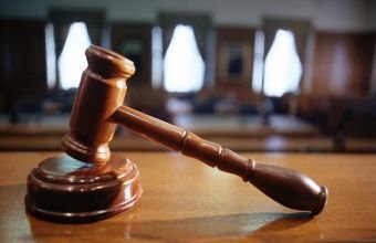 Fiziki və hüquqi şəxs cinayət mühakimə icraatı zamanı mülki iddia vermək hüququna malikdirmi? -