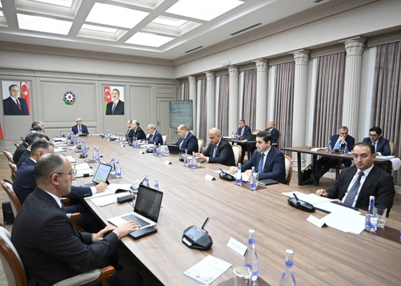 İqtisadi Şuranın iclası keçirilib