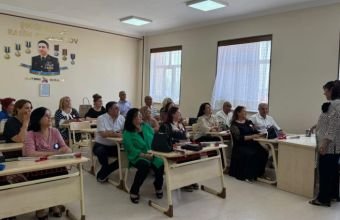 Naxçıvan şəhərində 40 il sonra məktəbə qayıtdılar -