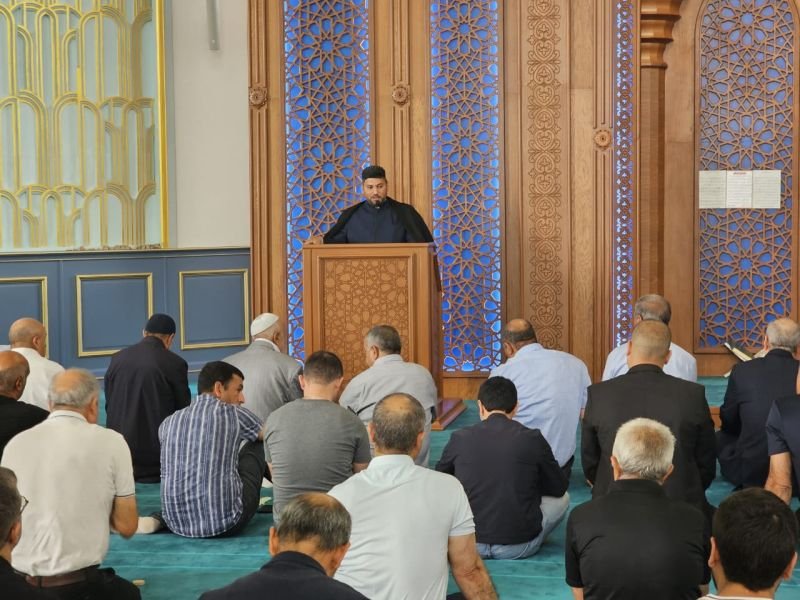 Naxçıvanda bayram namazı qılınıb -