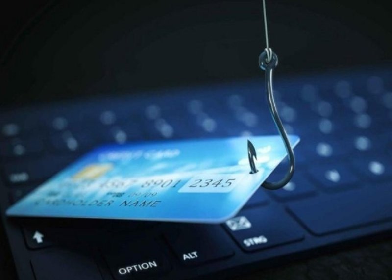 Ötən gün bank hesablarından oğurlanan vəsait açıqlanıb