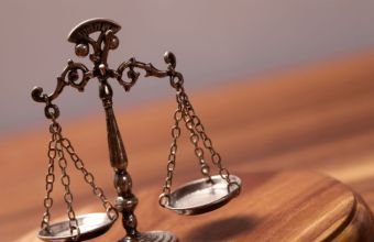Qanunsuz miqrasiyanın təşkili nədir və buna görə qanunda məsuliyyət nəzərdə tutulub?-