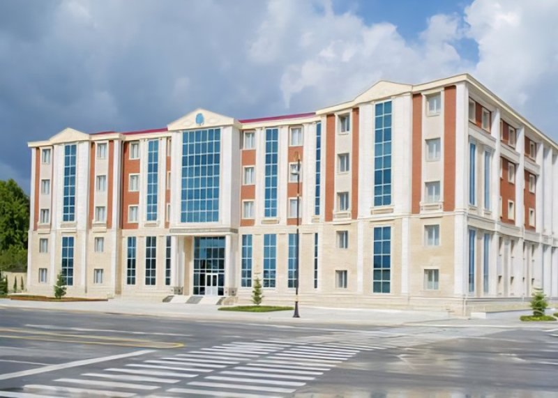 Qısa vaxtda uca zirvələr fəth edən elm və təhsil ocağı