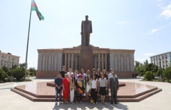 Ukraynanın Zərifə Əliyeva adına İrpen Liseyinin nümayəndələri Naxçıvanda səfərdə olublar -