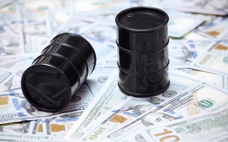 Azərbaycan neftinin qiyməti 70 dollardan aşağı düşüb