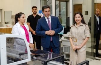 Leyla Əliyeva “Məlhəm Hospital”ı ziyarət edib
