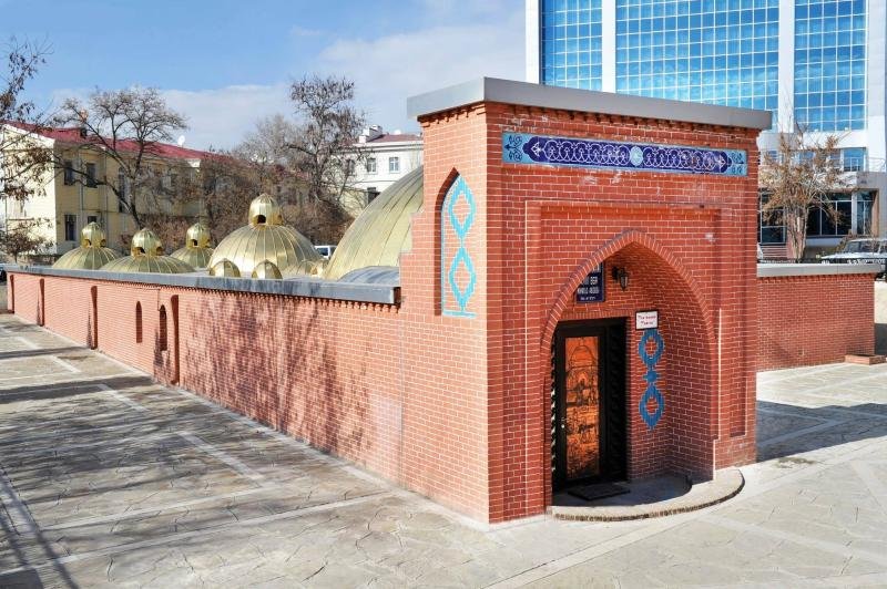 Naxçıvan şəhərindəki “İsmayıl Xan hamamı” nın bərpası istiqamətində işlərə başlanılıb