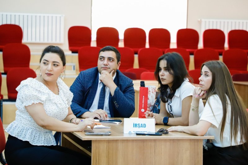 Naxçıvanda media nümayəndələri arasında intellekt yarışı keçirilib -