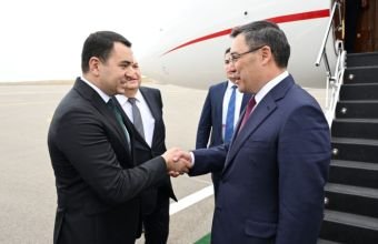 Sadır Japarov Azərbaycana səfər gəlib