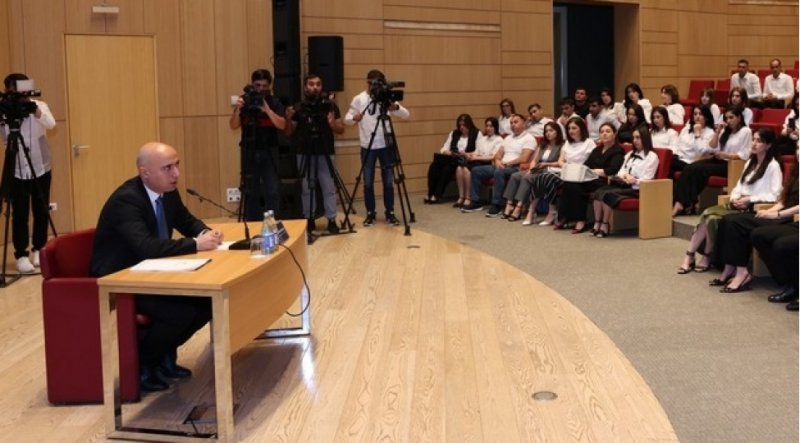Son altı ayda işində nöqsanlara yol verən 140-dan çox bağça direktoru cəzalandırılıb