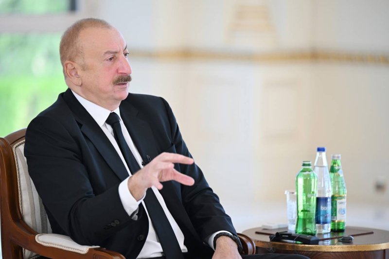 İlham Əliyev: "Ərəb Qaz Kəməri vasitəsilə digər ölkələri qazla təchiz edə bilərik"