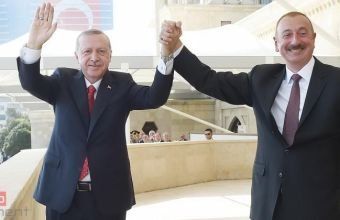 Ərdoğan regionda sülh gündəliyində nümayiş etdirdiyi liderliyə görə İlham Əliyevi təbrik edib