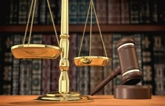 Hansı halda cinayət prosesini həyata keçirən orqan iddia ərizəsini qəbul etməkdən imtina edə bilər? -
