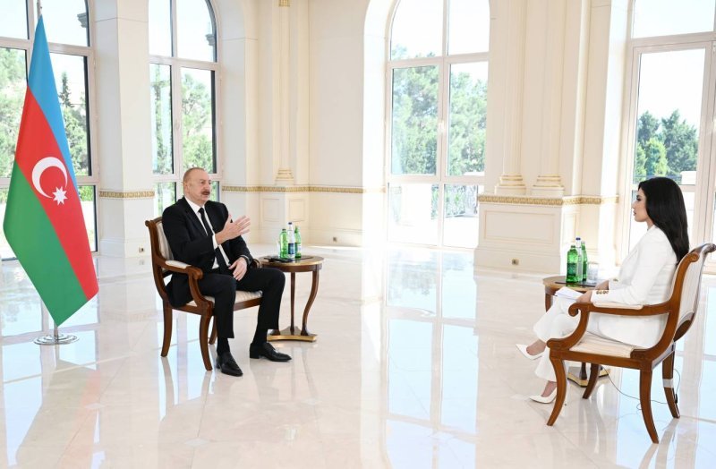 İlham Əliyev: Azərbaycan torpağında bir nəfər də rus əsgəri yoxdur