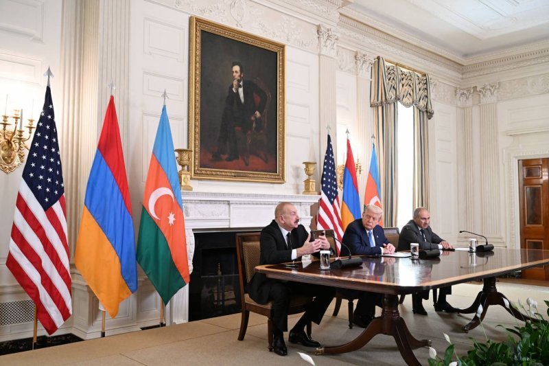 İlham Əliyev Nikol Paşinyanla birgə Nobel komitəsinə Donald Trampla bağlı müraciət etməyi təklif edib