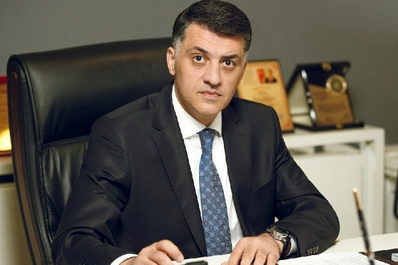 Raqif Abbasov: "İlham Əliyev artıq siyasi cəhətdən Azərbaycana sığmayan dünya lideridir"