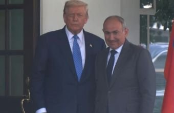 Trampla Paşinyanın görüşü 20 dəqiqə davam edib