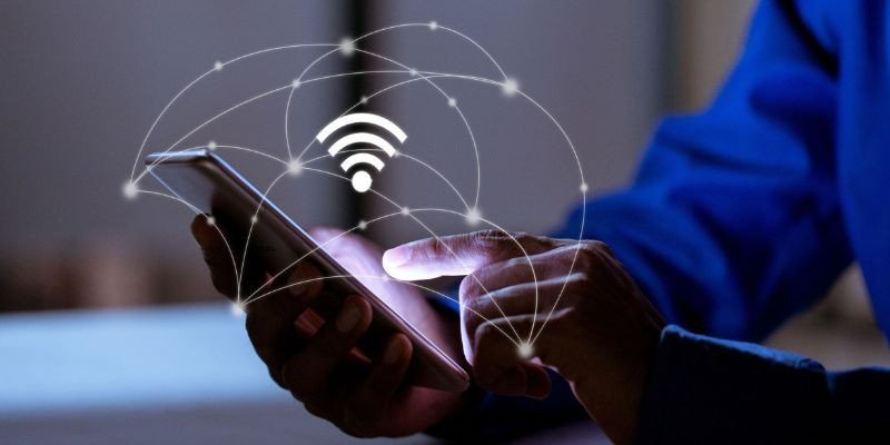 Azərbaycan avqustda genişzolaqlı internetin orta sürətinə görə 5 pillə irəliləyib
