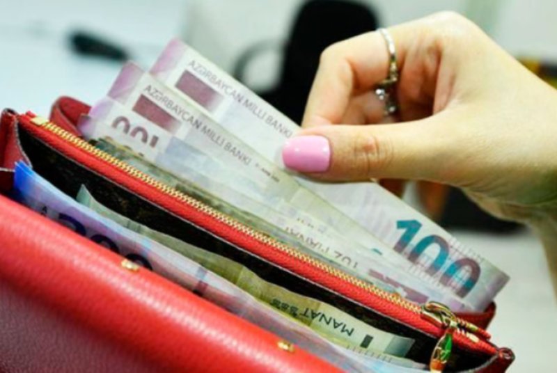 Azərbaycanda orta aylıq əməkhaqqı 10 %-ə yaxın artıb