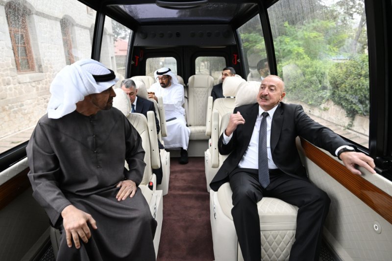 Azərbaycanın və Birləşmiş Ərəb Əmirliklərinin prezidentləri Milli Xalça Muzeyinin Şuşa filialında olublar -