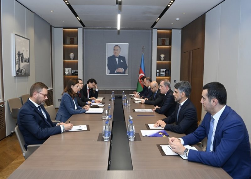 Ceyhun Bayramov Mariyana Kuyunciçi qəbul edib