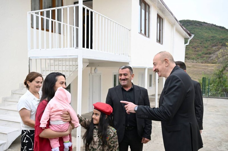 İlham Əliyev Xocalı rayonunun Seyidbəyli kəndində olub -