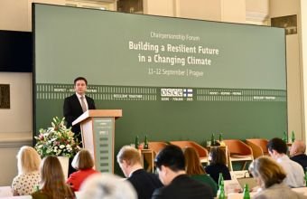 Yalçın Rəfiyev Praqada iqlim forumunda iştirak edib