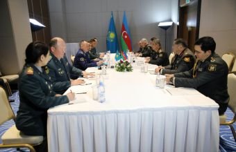 Almatıda Azərbaycan və Qazaxıstan müdafiə nazirləri görüşüb -