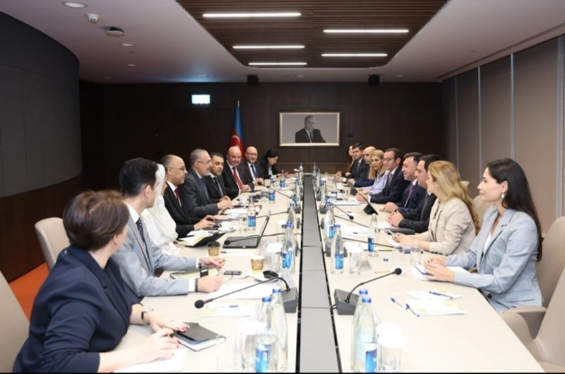 Azərbaycan IsDB Qrupu ilə əməkdaşlığın genişləndirilməsini müzakirə edib
