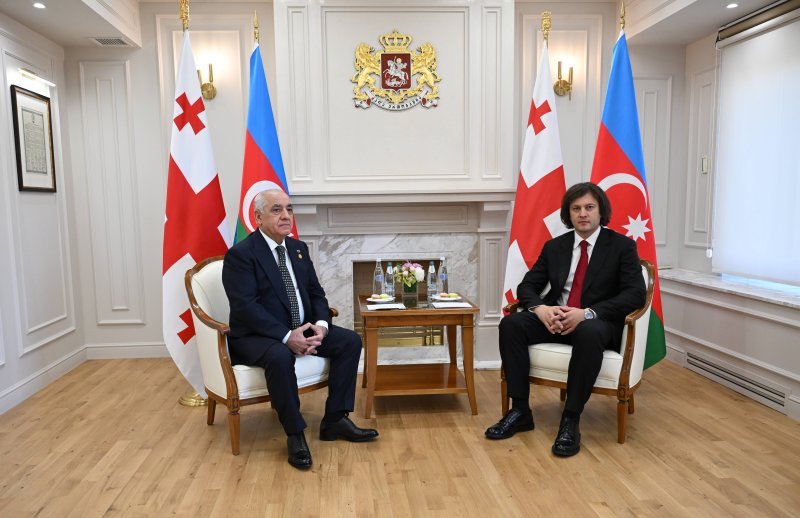 Azərbaycan və Gürcüstan Baş nazirlərinin təkbətək görüşü keçirilib -