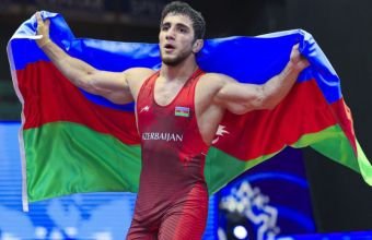 Azərbaycanın sərbəst güləşçisi dünya çempionu olub