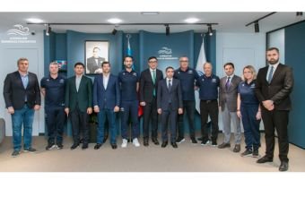 Fərid Qayıbov Azərbaycan Üzgüçülük Federasiyasının rəhbərliyi ilə görüşüb