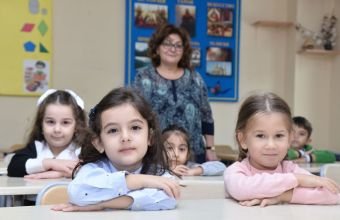 Birinci sinfə üzrlü səbəbdən gecikən uşaqların qəbulu başa çatıb