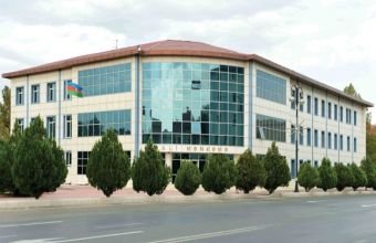 Naxçıvan Ali Məhkəməsinin hakimi vəzifəsindən azad olunur?