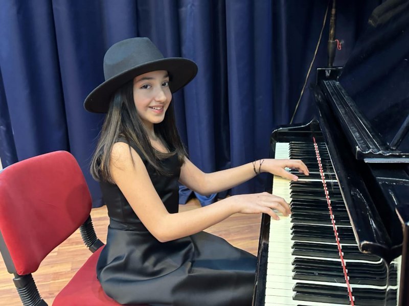 Pianoda ifa etmək mənim üçün ən böyük sevincdir -