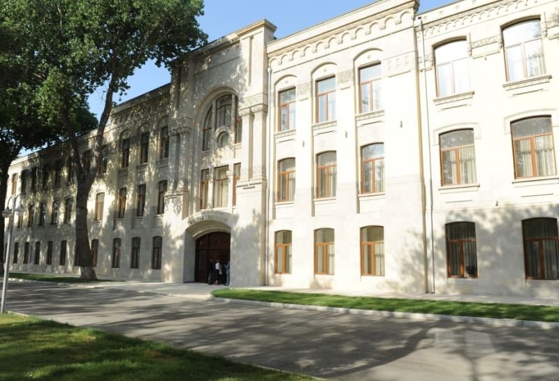 Qafqazda ilk dəfə Azərbaycanda meyit donorun ürəyi transplantasiya edilib