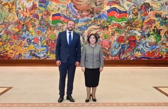 Sahibə Qafarova Estoniyanın xarici işlər naziri ilə görüşüb
